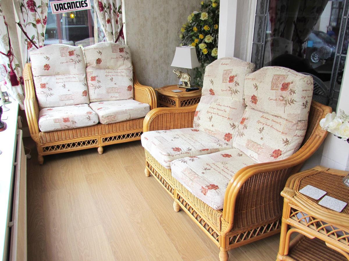 Rhoslyn Hotel - Blackpool — Photos 2